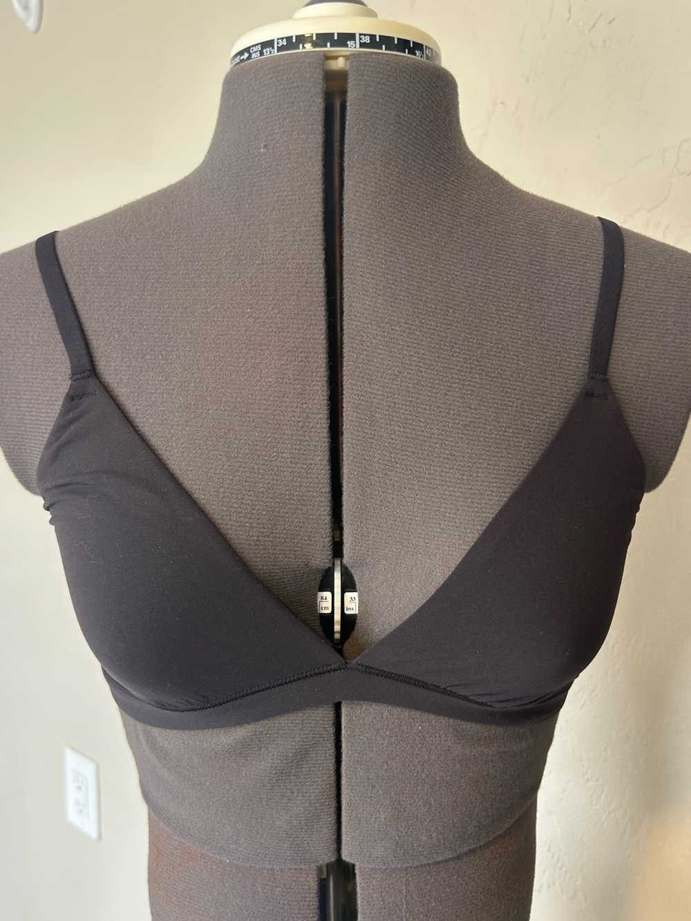 INLYRIC Triangle Bralette Bra Black S Wireless Adjustable Strap Pullover (1964)